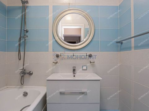 2-komnatnaya-ul-germana-lopatina-d-8 фото