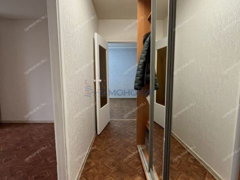 2-komnatnaya-ul-verhnepecherskaya-d-12 фото