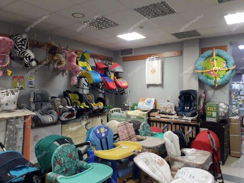 помещение под торговую площадь на улице Бекетова