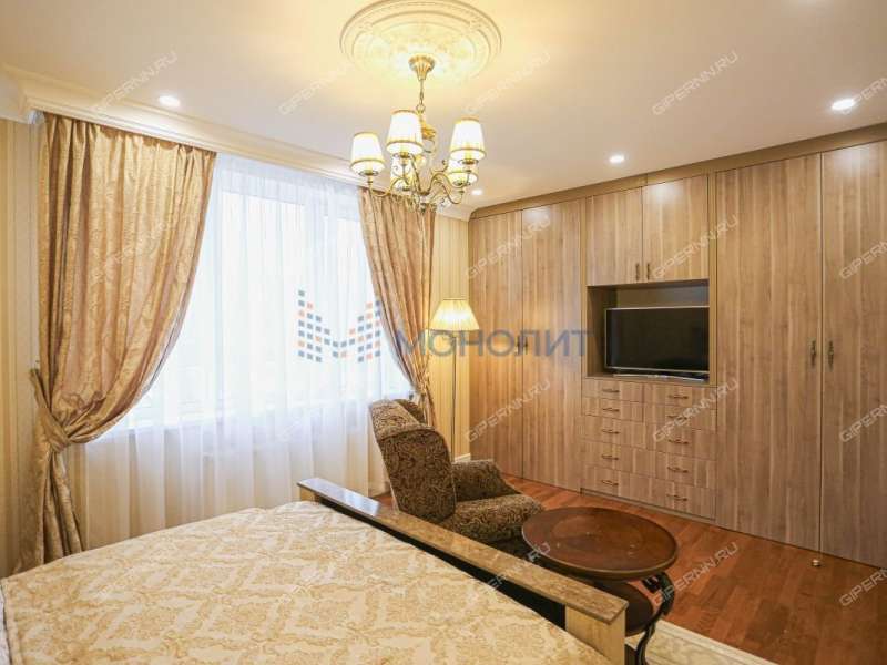 трёхкомнатная квартира на улице Родионова дом 192 к4