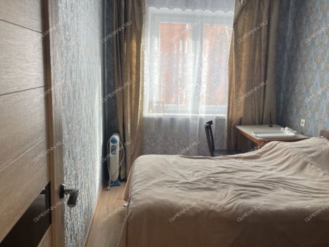 2-komnatnaya-ul-politboycov-d-6 фото