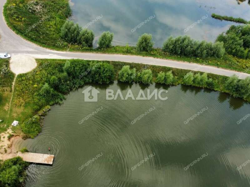 дом на улице Челябинская коттеджный посёлок Авангард