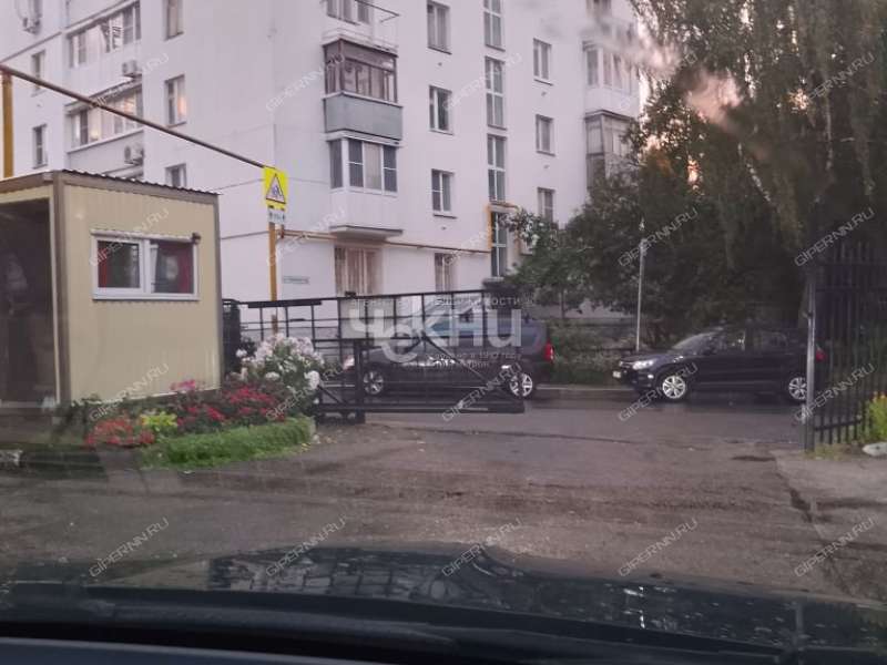 шестикомнатная квартира на Почтовом съезде дом 15а