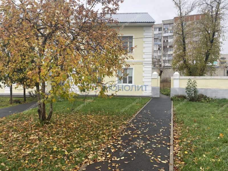 трёхкомнатная квартира на Октябрьской улице дом 9 город Дзержинск