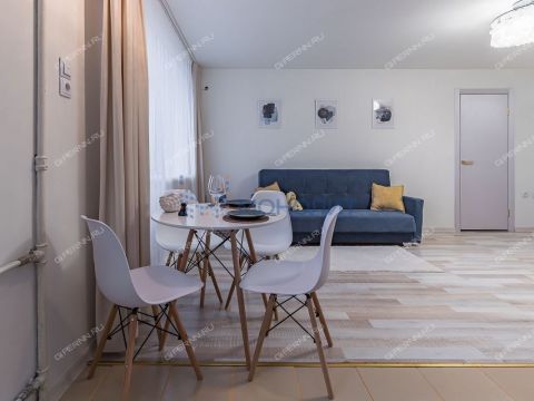 2-komnatnaya-ul-maksima-gorkogo-d-80-1 фото