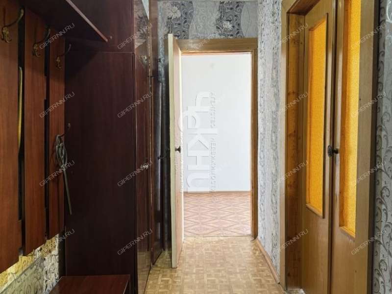 двухкомнатная квартира в Гаражном переулке дом 5