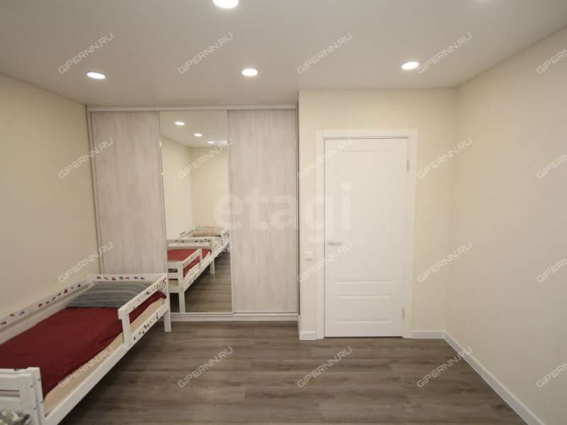 двухкомнатная квартира на Волжской набережной дом 24