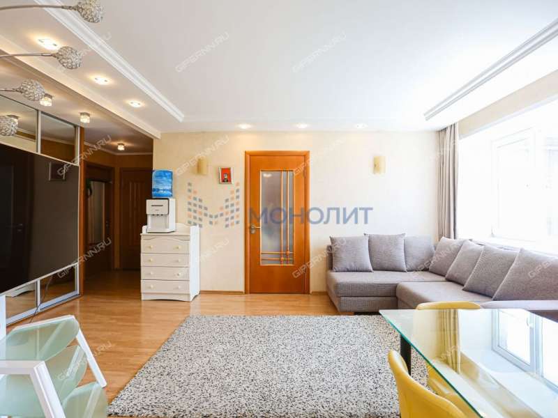 трёхкомнатная квартира на улице Генкиной дом 82