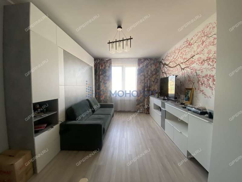 однокомнатная квартира на Бурнаковской улице дом 83