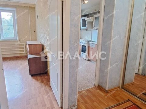 4-komnatnaya-ul-krasnodoncev-d-19 фото