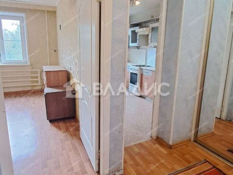 четырёхкомнатная квартира на улице Краснодонцев дом 19