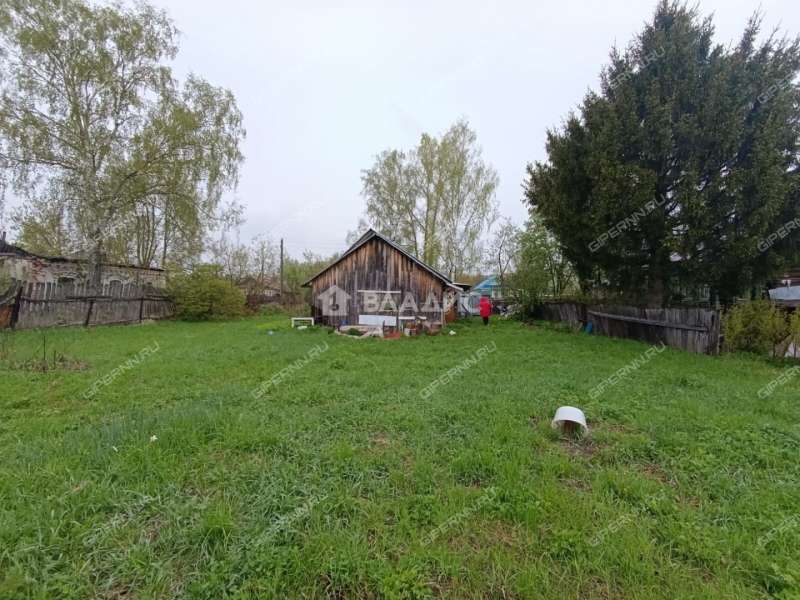 дом на улице Ленина село Новосёлки