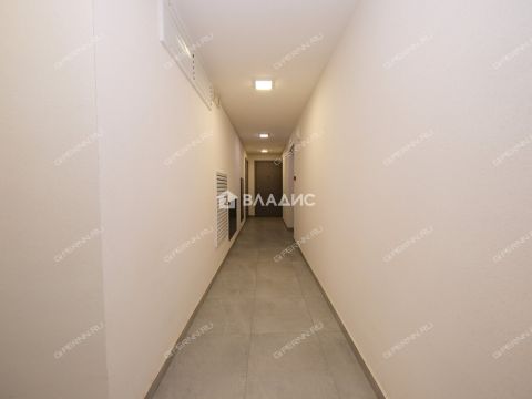 3-komnatnaya-ul-2-ya-oranzhereynaya-d-4a фото
