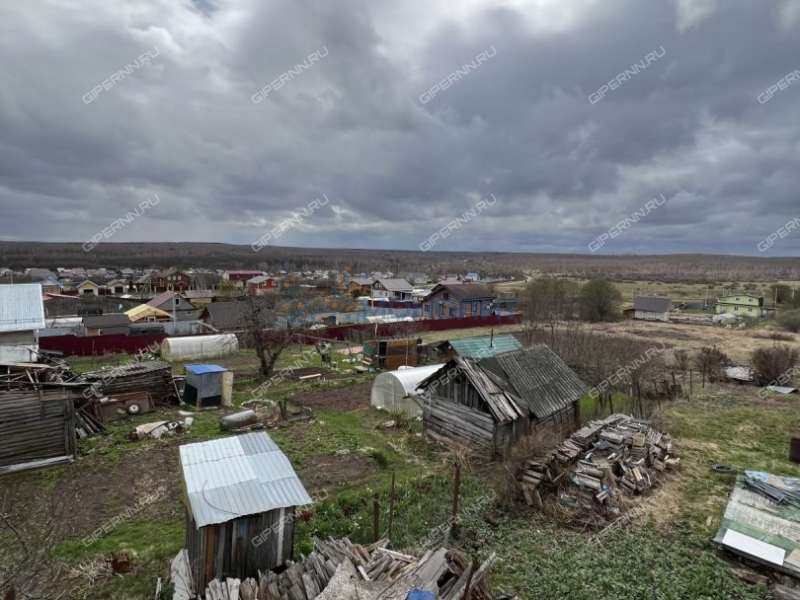 дом на Инютинской улице деревня Инютино