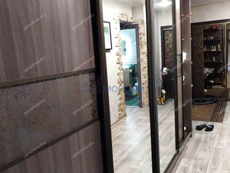трёхкомнатная квартира на улице Черняховского дом 8 город Дзержинск