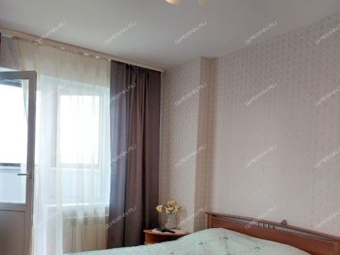 1-komnatnaya-ul-plotnikova-d-5 фото