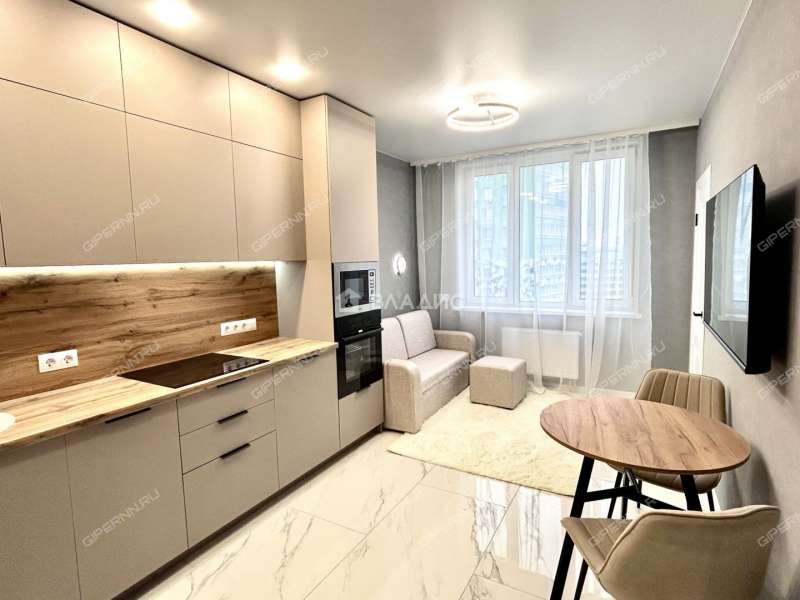 двухкомнатная квартира на улице Родионова дом 202