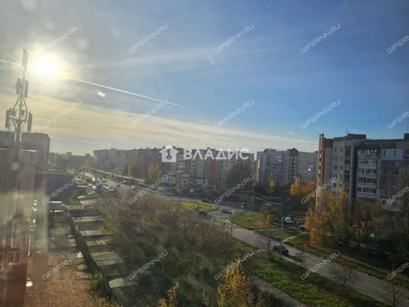 четырёхкомнатная квартира на проспекте Победы дом 14 город Кстово