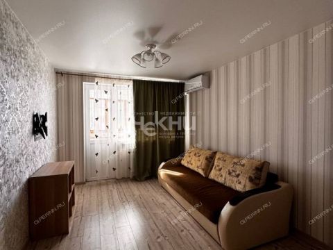 2-komnatnaya-ul-verhnepecherskaya-d-11-k1 фото