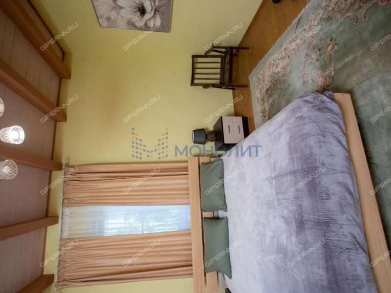 дом в Первомайском переулке село Работки