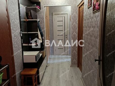 2-komnatnaya-nab-volzhskaya-d-5 фото