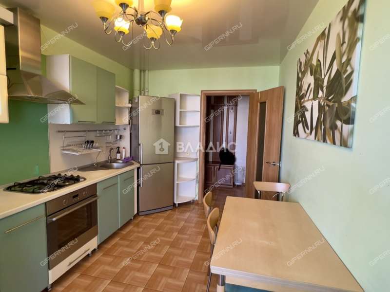 трёхкомнатная квартира на улице Бетанкура дом 2