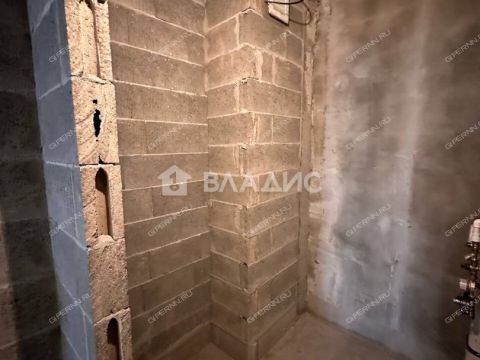 2-komnatnaya-ul-poltavskaya-d-15 фото