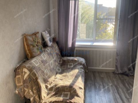 kvartira-studiya-ul-40-let-oktyabrya-d-1a фото