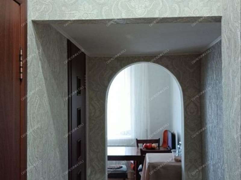 однокомнатная квартира на проспекте Кирова дом 8