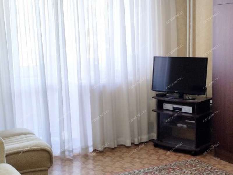 трёхкомнатная квартира на улице Куйбышева дом 59