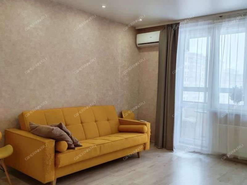 двухкомнатная квартира на улице Июльских Дней дом 1/2