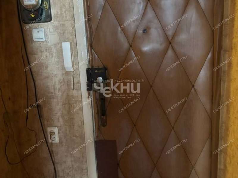 трёхкомнатная квартира на улице Маршала Жукова дом 25