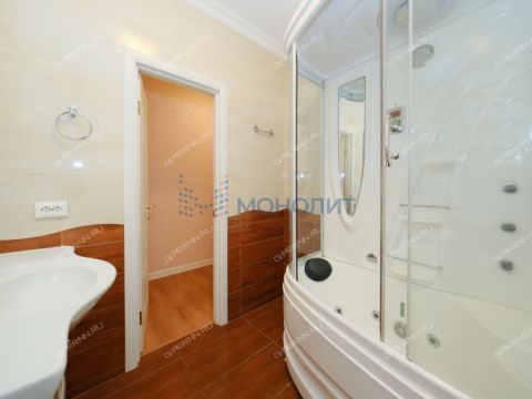 3-komnatnaya-ul-rodionova-d-195-k2 фото