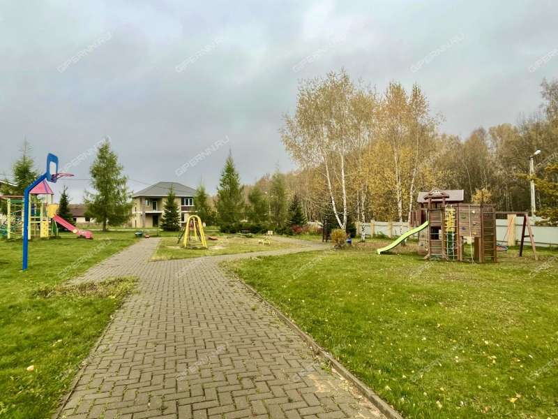 дом на Ахматовой ул. село Каменки