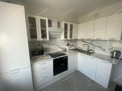 2-komnatnaya-ul-vladimira-luzyanina-d-1 фото