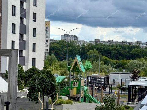 2-komnatnaya-ul-aleksandra-hohlova-d-3 фото
