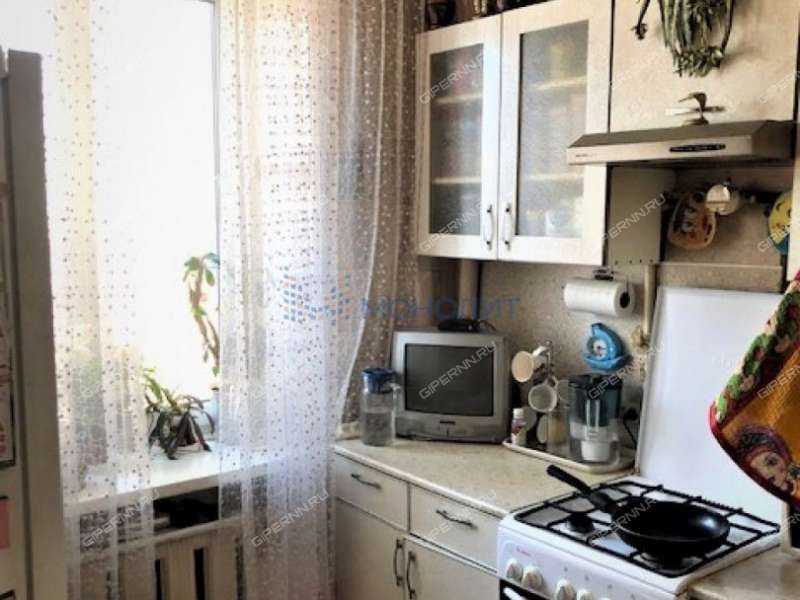 двухкомнатная квартира на улице Движенцев дом 4