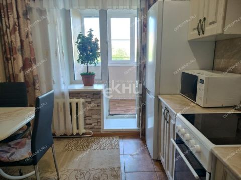 1-komnatnaya-ul-sergeya-akimova-d-34 фото