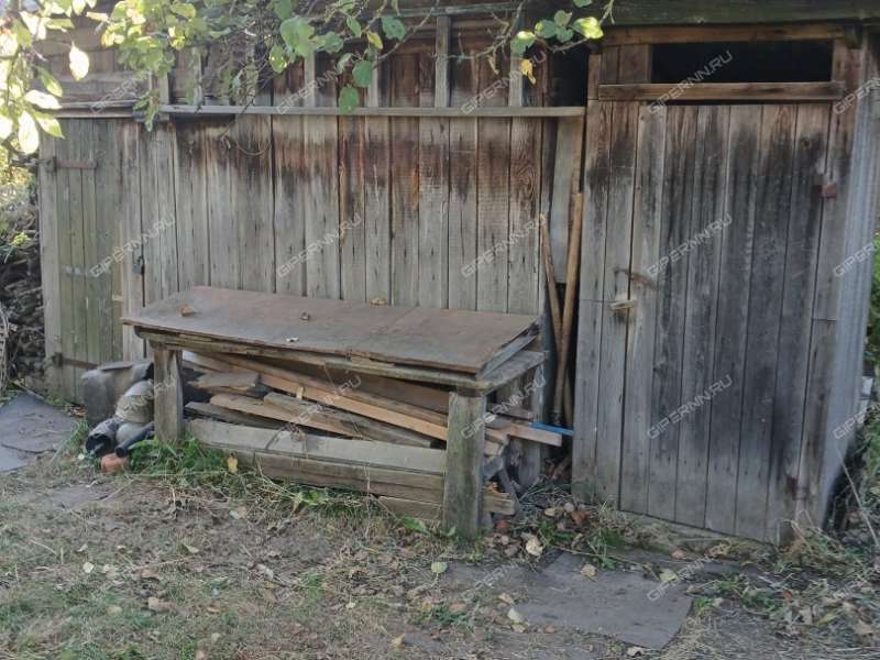 сад на улице Строкина