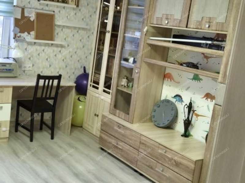 трёхкомнатная квартира на Лысогорской улице дом 89 к3