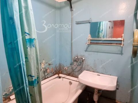 2-komnatnaya-ul-geroev-kosmosa-d-18 фото