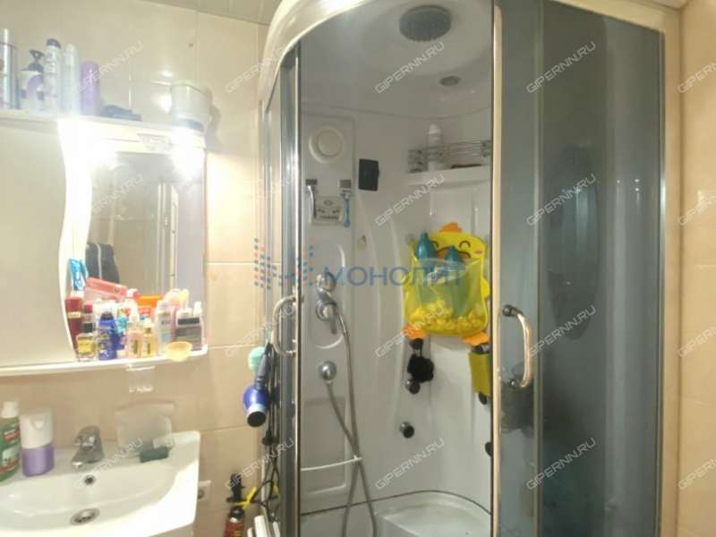 трёхкомнатная квартира на улице Мира дом 9А посёлок Память Парижской Коммуны (ППК сельсовет