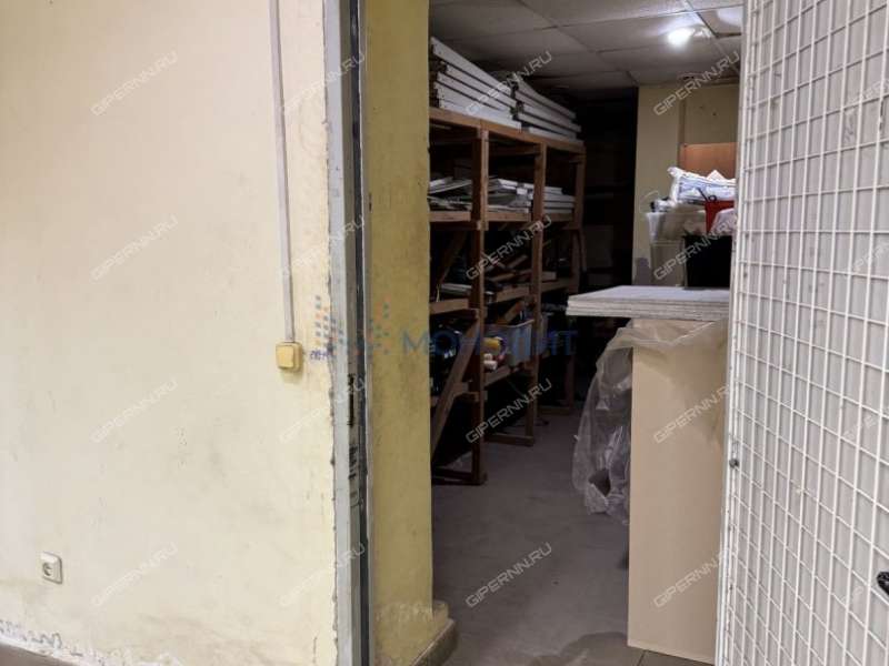 помещение под помещение свободного назначения, торговую площадь на Московском шоссе