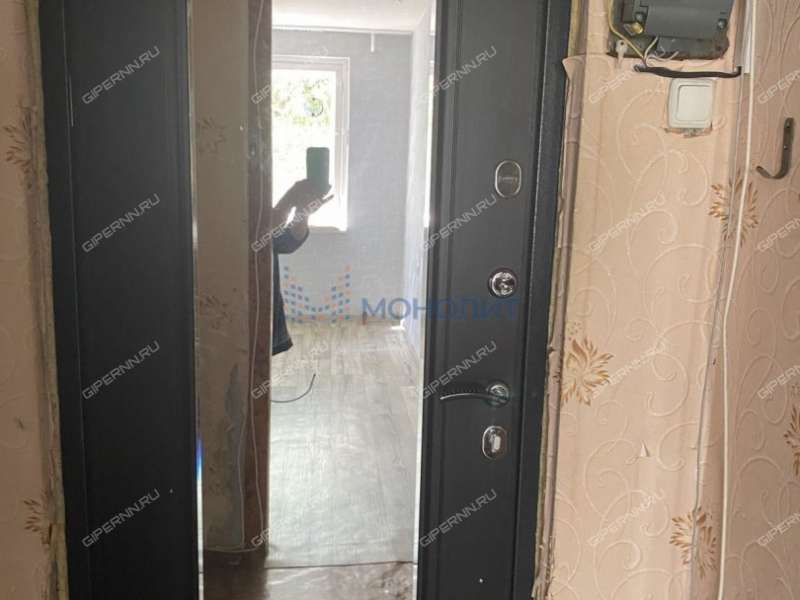 трёхкомнатная квартира на проспекте Гагарина дом 220