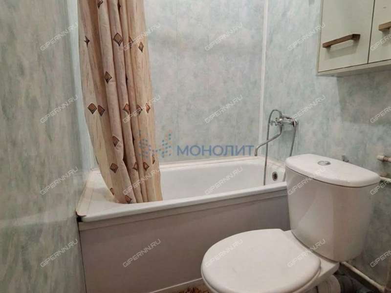 трёхкомнатная квартира на Балаковской улице дом 2