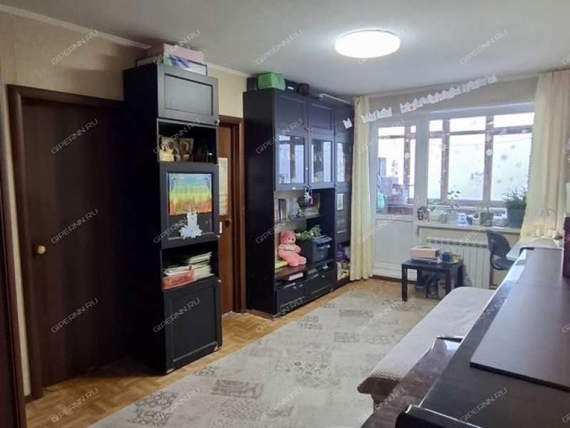 трёхкомнатная квартира в 3-м микрорайоне дом 22 город Кстово