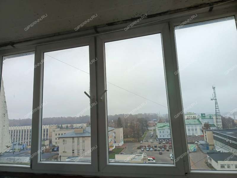 трёхкомнатная квартира в Центральном микрорайоне дом 1 город Выкса