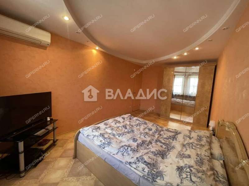 трёхкомнатная квартира на проспекте Ленина дом 30Г