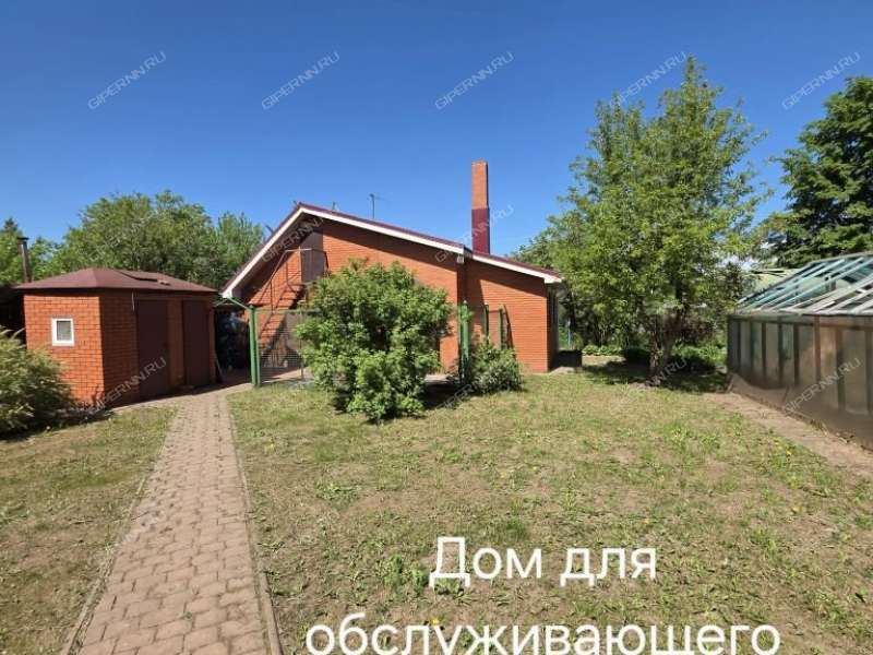 дом на Цветочная деревня Голошубиха