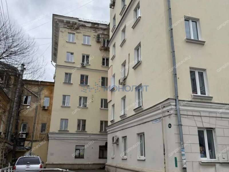 трёхкомнатная квартира на Большой Покровской улице дом 35а